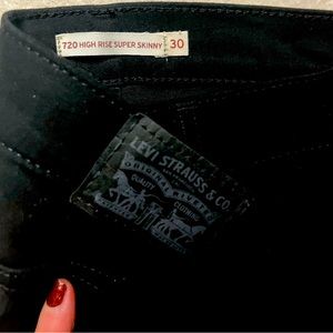 Brand new Levi’s never worn. Skinny Jean style